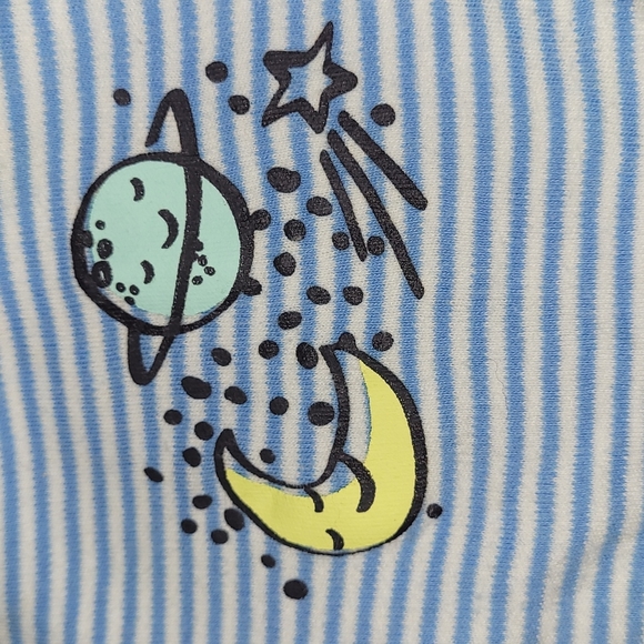 Rococo 6 month onesie - Picture 3 of 3